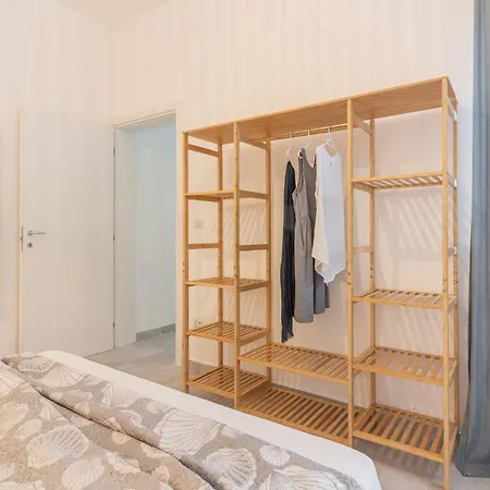 Calilla Apartment *